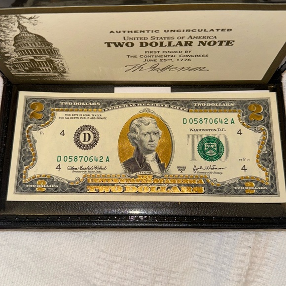 Federal reserve 2$ note gold - Picture 1 of 4